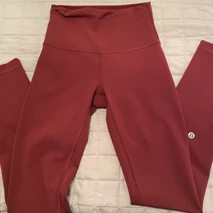 Lululemon tights - Wunder Under Size 2
